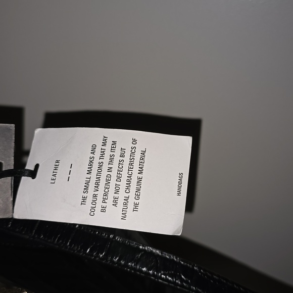 💐DKNY NWT 100%  Black croc- leather cross body bag💐 - Picture 5 of 10